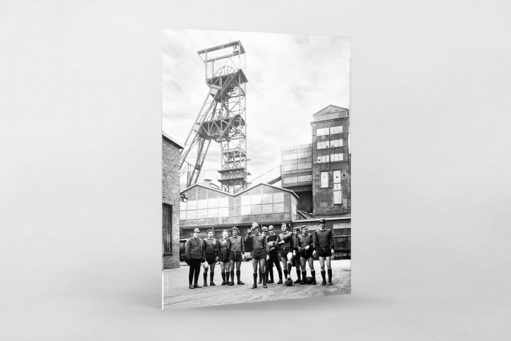 Ruhrpottkicker vor Ruhrpottkulisse