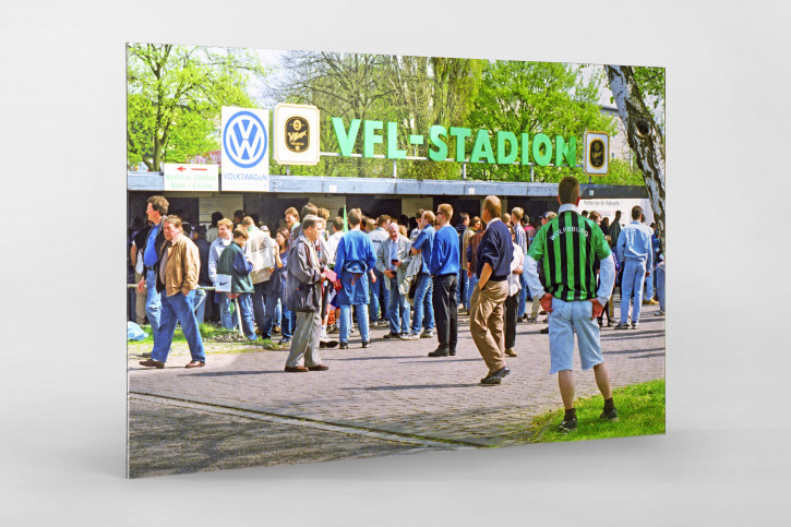Einlass in Wolfsburg - VfL-Stadion am Elsterweg 2. Bundesliga 1996/97