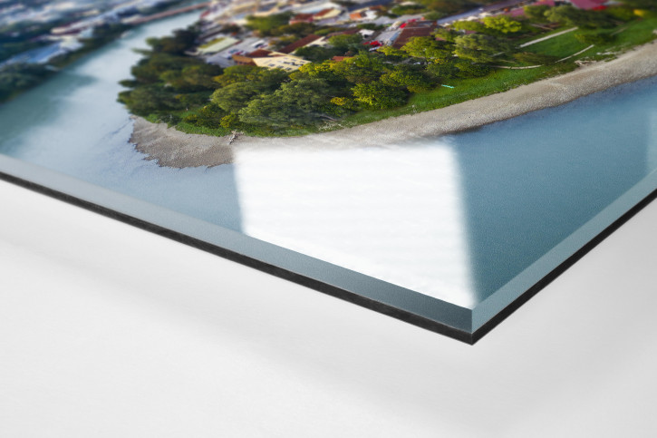 Blick auf Wasserburg und das Stadion - Wandbild Vogelperspektive
