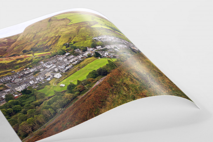 Blick auf den Blandy Park in Südwales - Wandbild Die ganze Welt ist ein Spielfeld