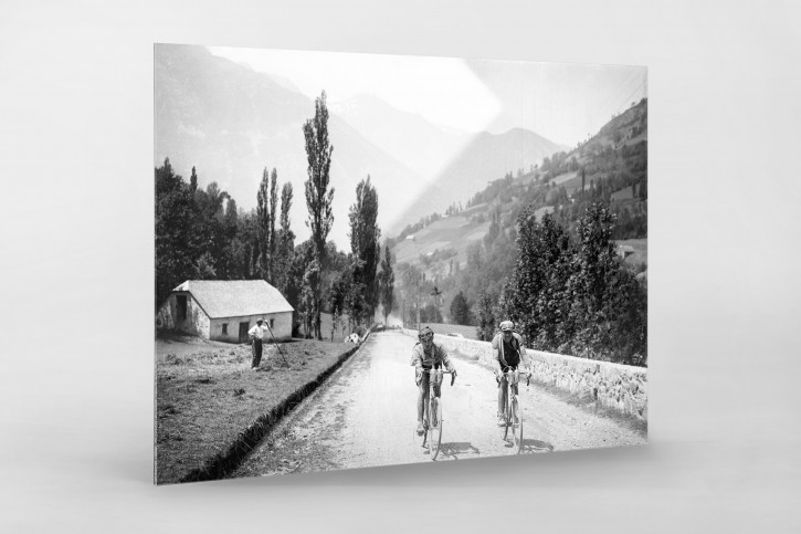 Am Fuße des Col du Tourmalet bei der Tour 1923 - Wandbild