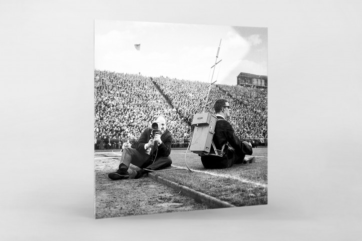 Fußball-Liveübertragung anno 1963 - Wandbild