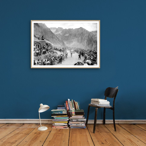 Am Col du Tourmalet bei der Tour 1950 - Sport Fotografie als Wandbild - Radrennen Foto - NoSports Magazin 