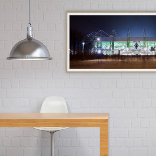 Borussia Park bei Flutlicht (Panorama) - Fußball Foto Wandbild - 11FREUNDE SHOP