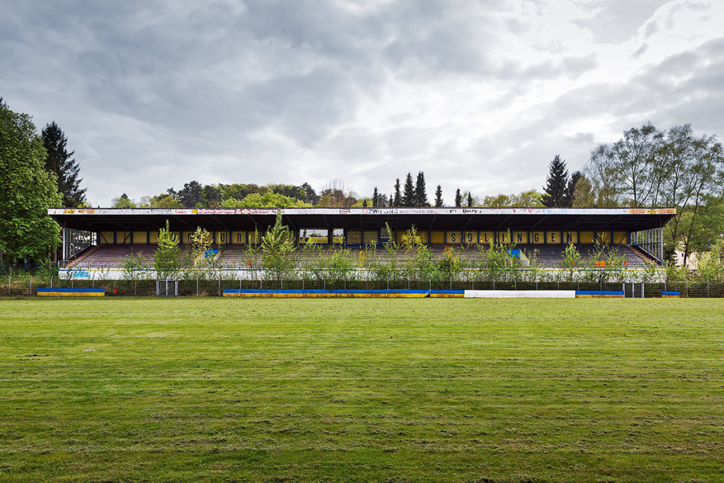 Verlassene Stadien - Solingen (1) - Wandbild