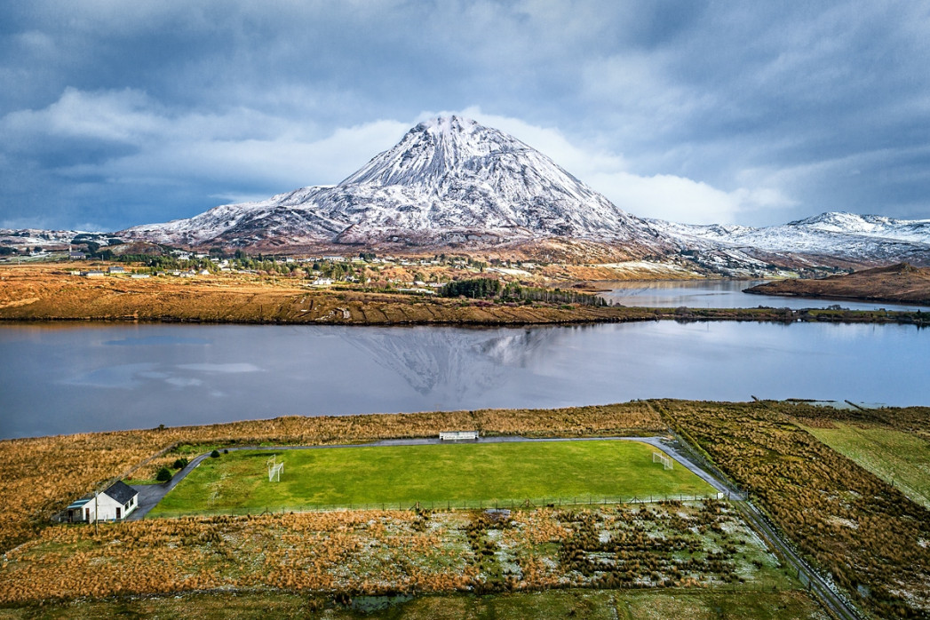 Fußballplatz im Glenveagh Nationalpark