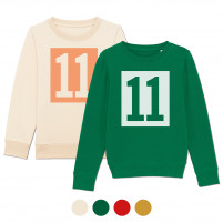 Die 11 im Kasten aus unserem Logo jetzt auch für die heranwachsenden Generationen als superbequemes Rundhals-Sweatshirt in diversen Farbkombinationen.