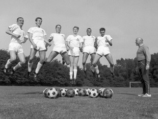 Neuzugänge vom 1. FC Köln 1964 - 11FREUNDE BILDERWELT