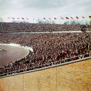 Tribüne Niedersachsenstadion - 11FREUNDE BILDERWELT