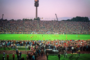 Vor dem Platzsturm - FC Bayern München - 11FREUNDE BILDERWELT