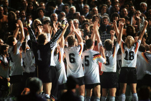 WM Jubel Weltmeister 1990 Deutschland - 11FREUNDE BILDERWELT
