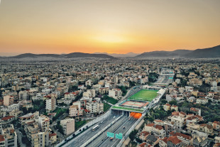 Stadion über Athener Stadtautobahn - Wandbild