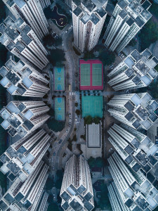 Sportplätze zwischen Hochhäusern in Singapur - Sébastien Nagy Wandbild