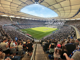 Uns-Uwe-Choreo im Volksparkstadion - Wandbild