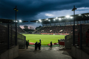 Blick in das Stadion Essen - 11FREUNDE BILDERWELT