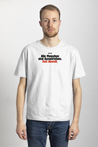 T-Shirt - Auswärtsfans fast überall (Fairwear & Bio-Baumwolle)