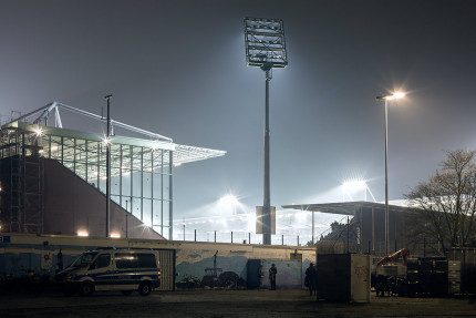Millerntor-Stadion bei Flutlicht - Christoph Buckstegen - 11FREUNDE BILDERWELT