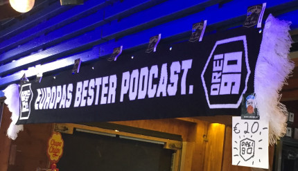 drei90 Schal: Europas bester Podcast