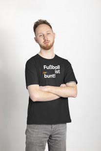 T-Shirt - Fußball ist bunt (Fairwear & Bio-Baumwolle)