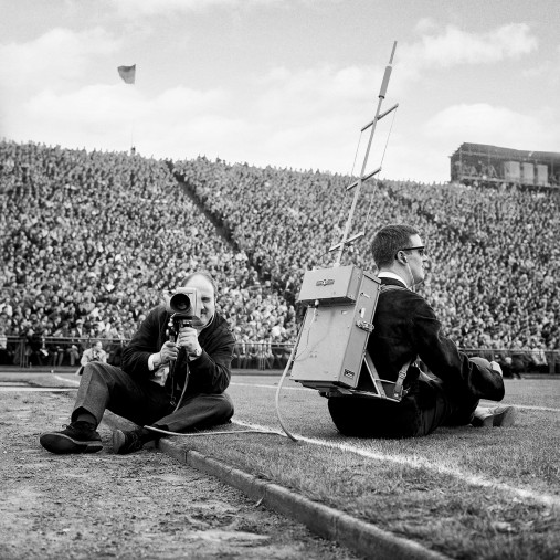 Fußball-Liveübertragung anno 1963 - Wandbild